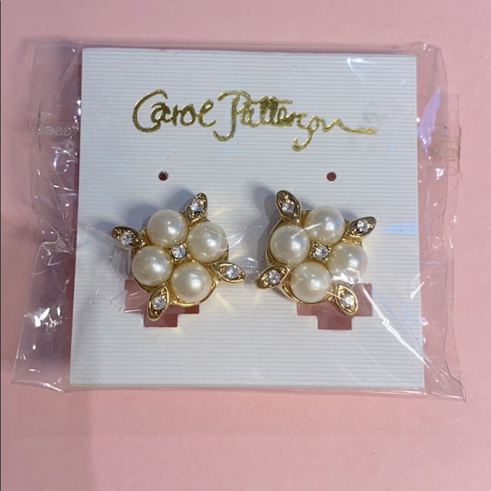 New Carol Patterson clasp earrings